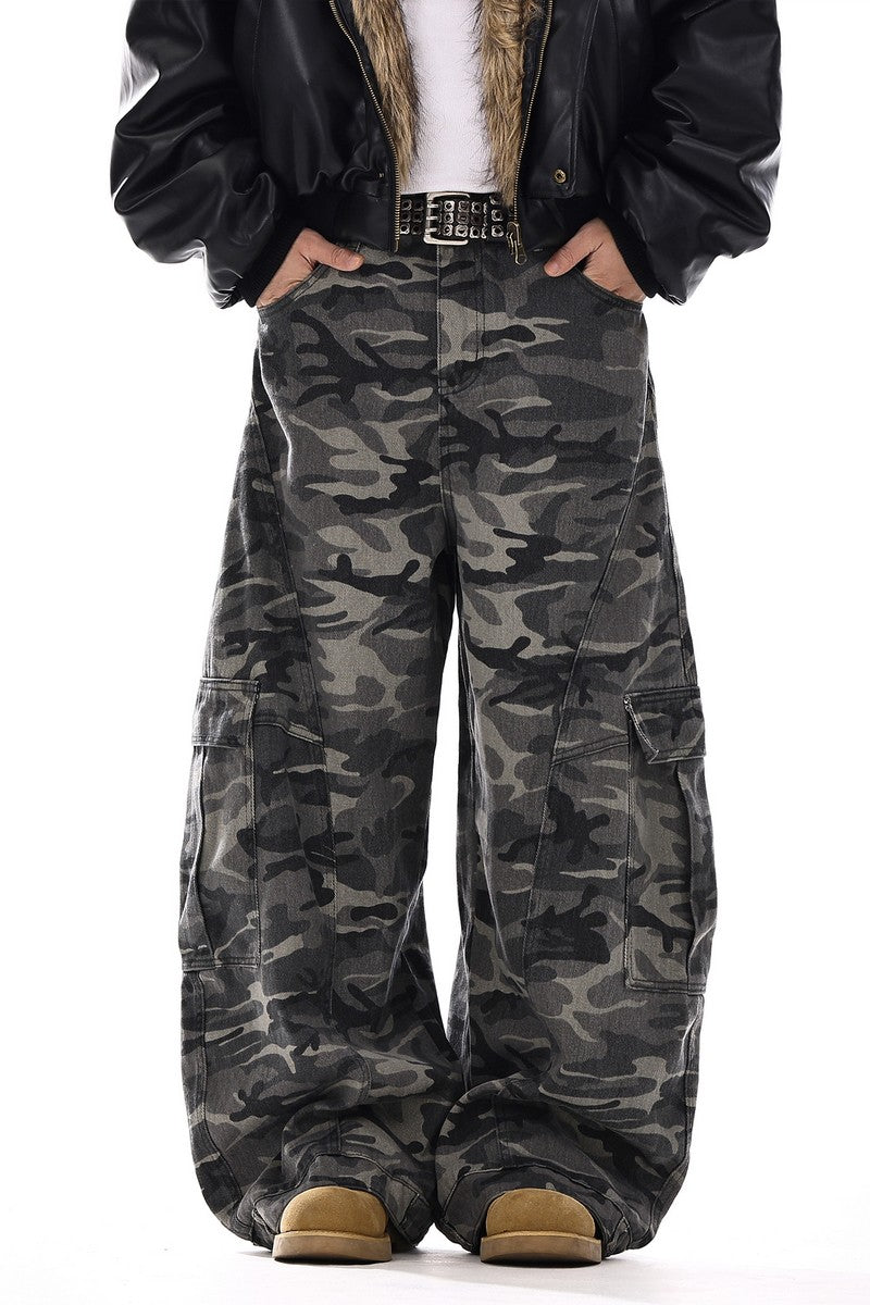 Camo Blade Cargo Jeans