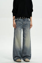 Washed Loose Cleanfit Jeans