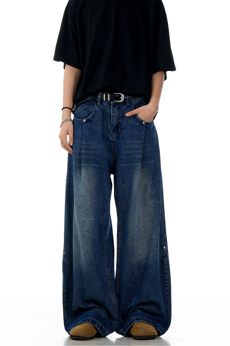 Creased Blade Wide Jeans