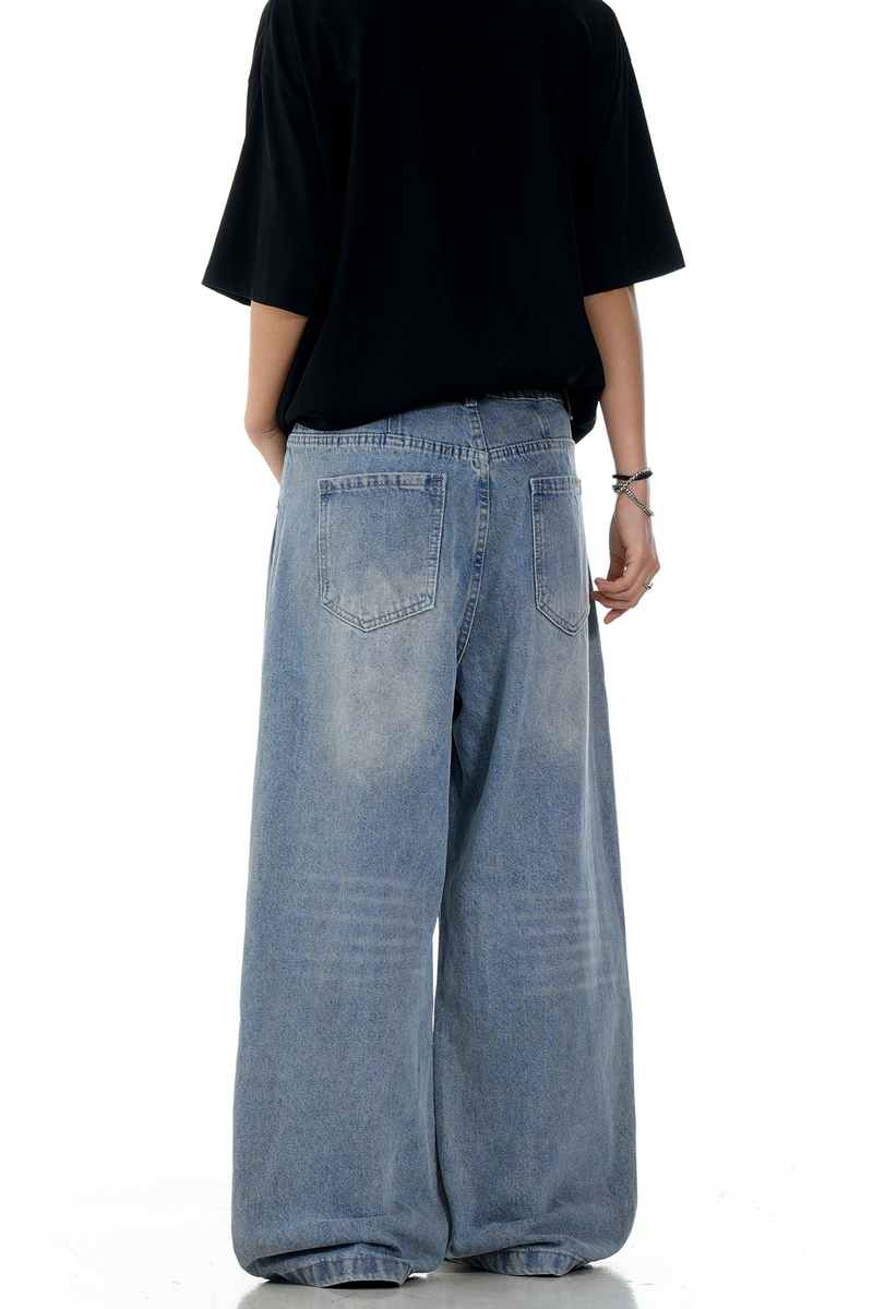 Creased Blade Wide Jeans