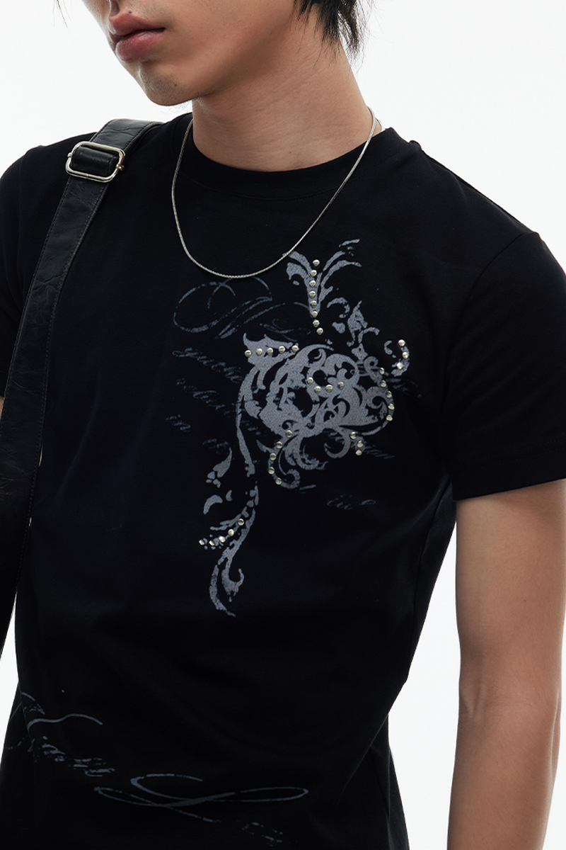 Baroque Skull Shoulder Tee