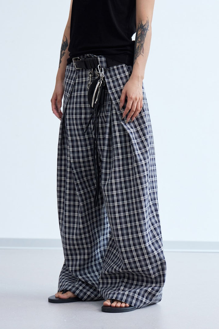 Pleated Plaid Wide Pants