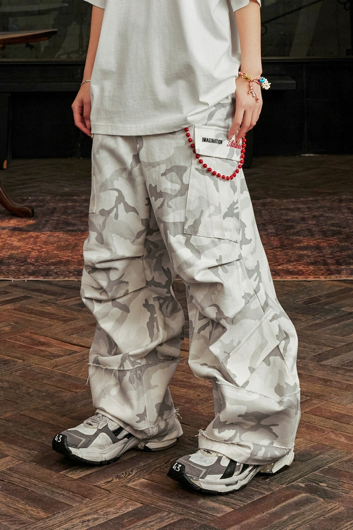 Heavyweight Camo Distressed Cargo Pants