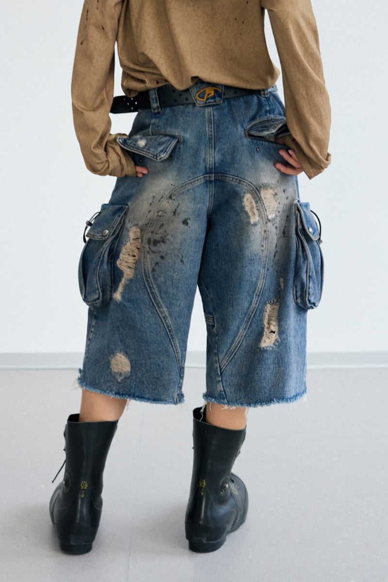Deconstructed Washed Capri Jeans