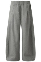 Blade Cut Wide Sweatpants