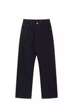 Textured Cleanfit Straight Leg Jeans