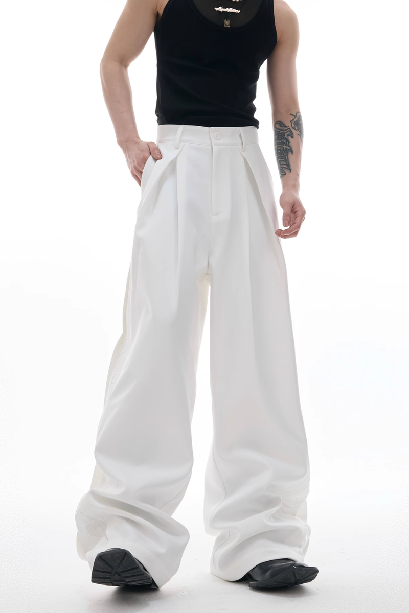 Embroidered Pleated Vintage Trousers