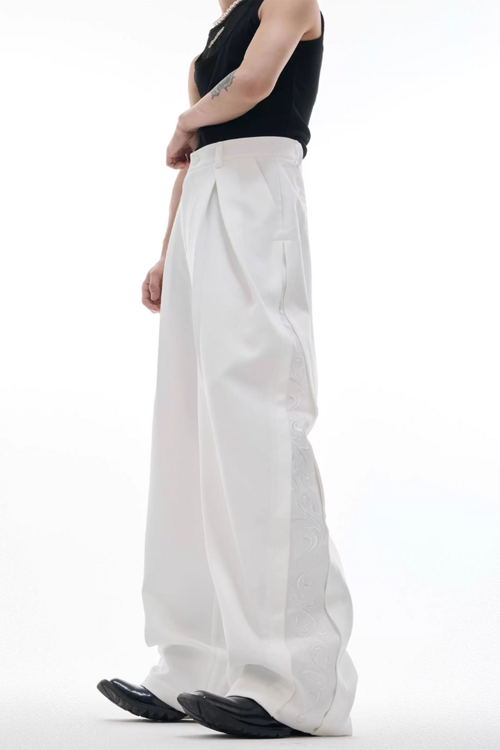 Embroidered Pleated Vintage Trousers