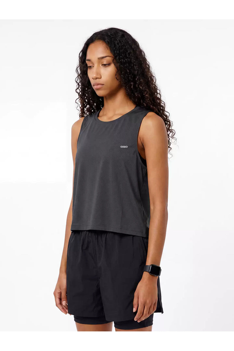 Sweat-Reactive Leopard Crop Tank — gallery