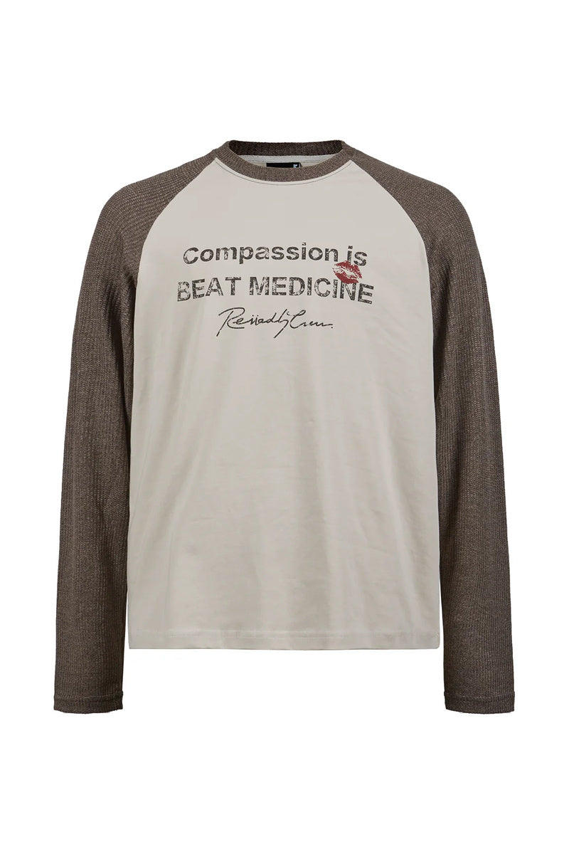 Vintage Raglan Graphic Longsleeve — Light Apricot front