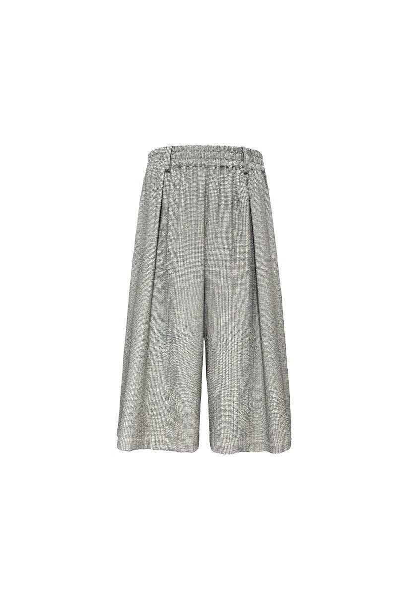 Pleated Check Capri Pants