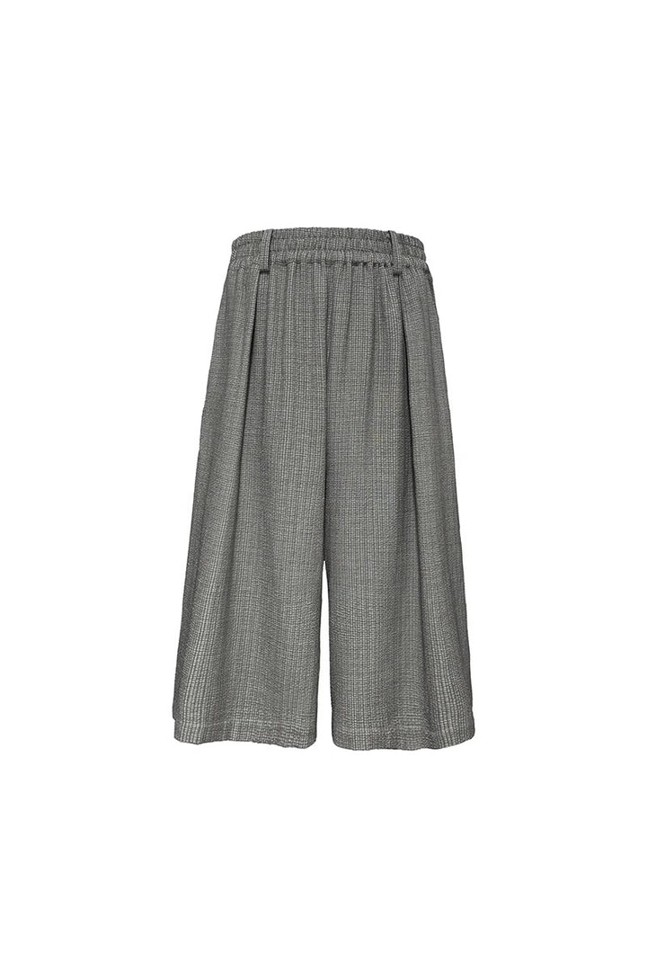 Pleated Check Capri Pants