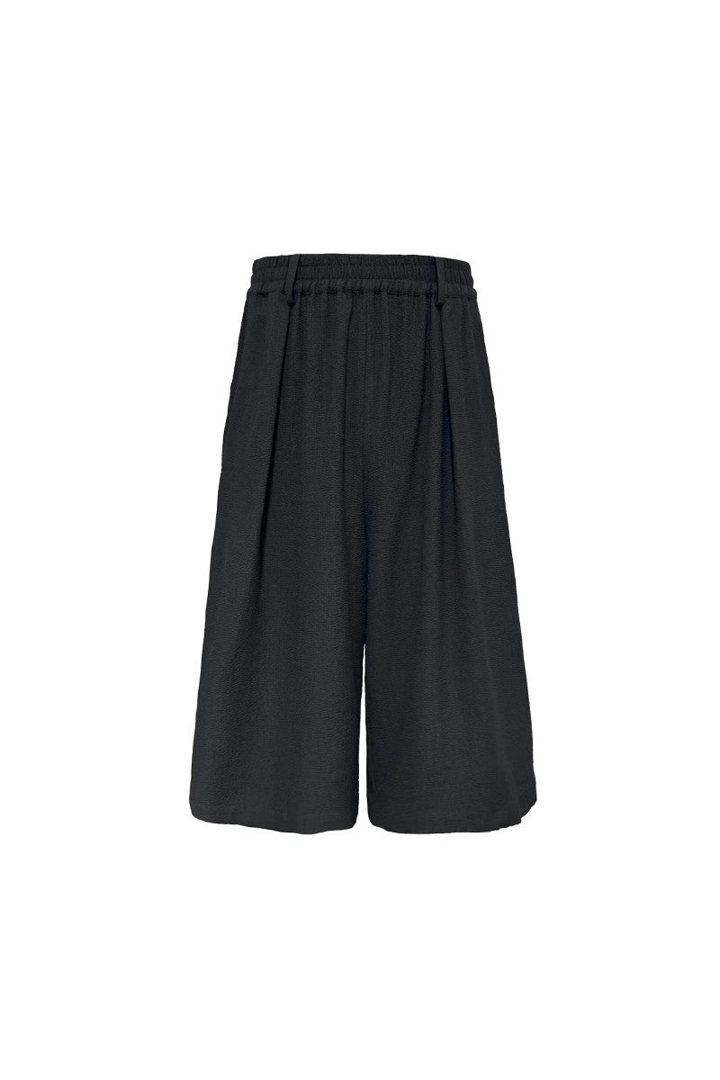Pleated Check Capri Pants