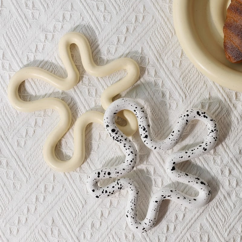 Warped Abstract Pot Holder