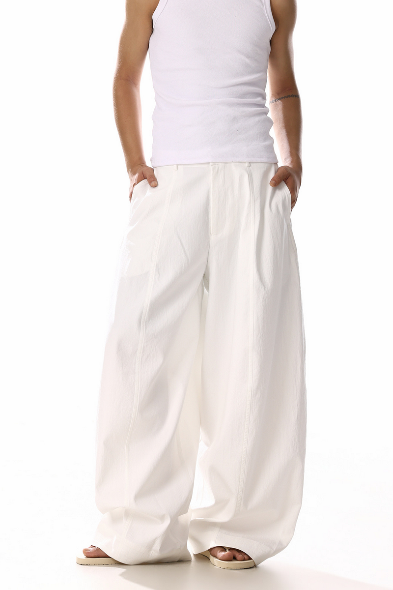 Pleated Barrel Leg Pants