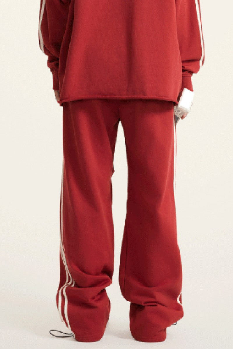 Side Stripe Pleat Sweatpants