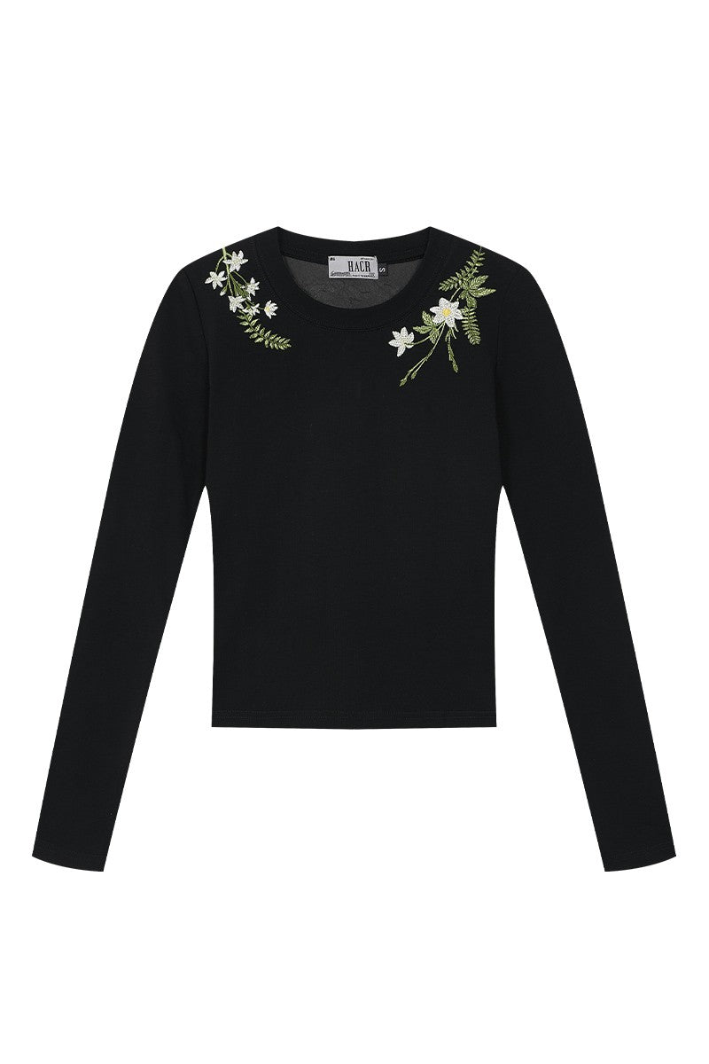 Green Wreath Slim Fit Tee