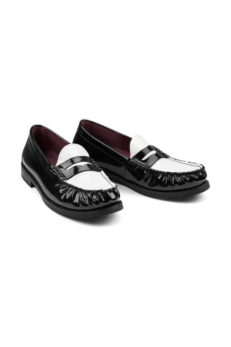 Contrast Vamp Leather Loafers - Black/White - three-quarter pair view