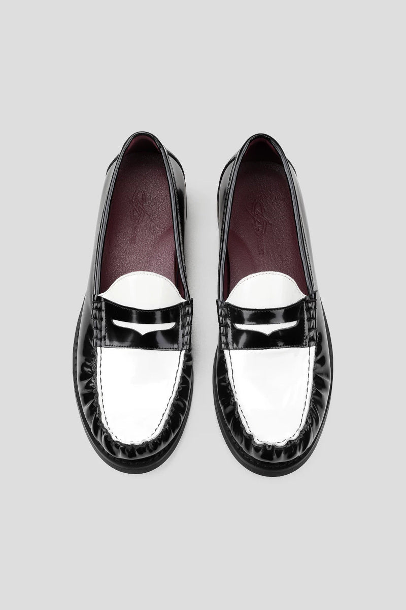 Contrast Vamp Leather Loafers - Black/White - view 5