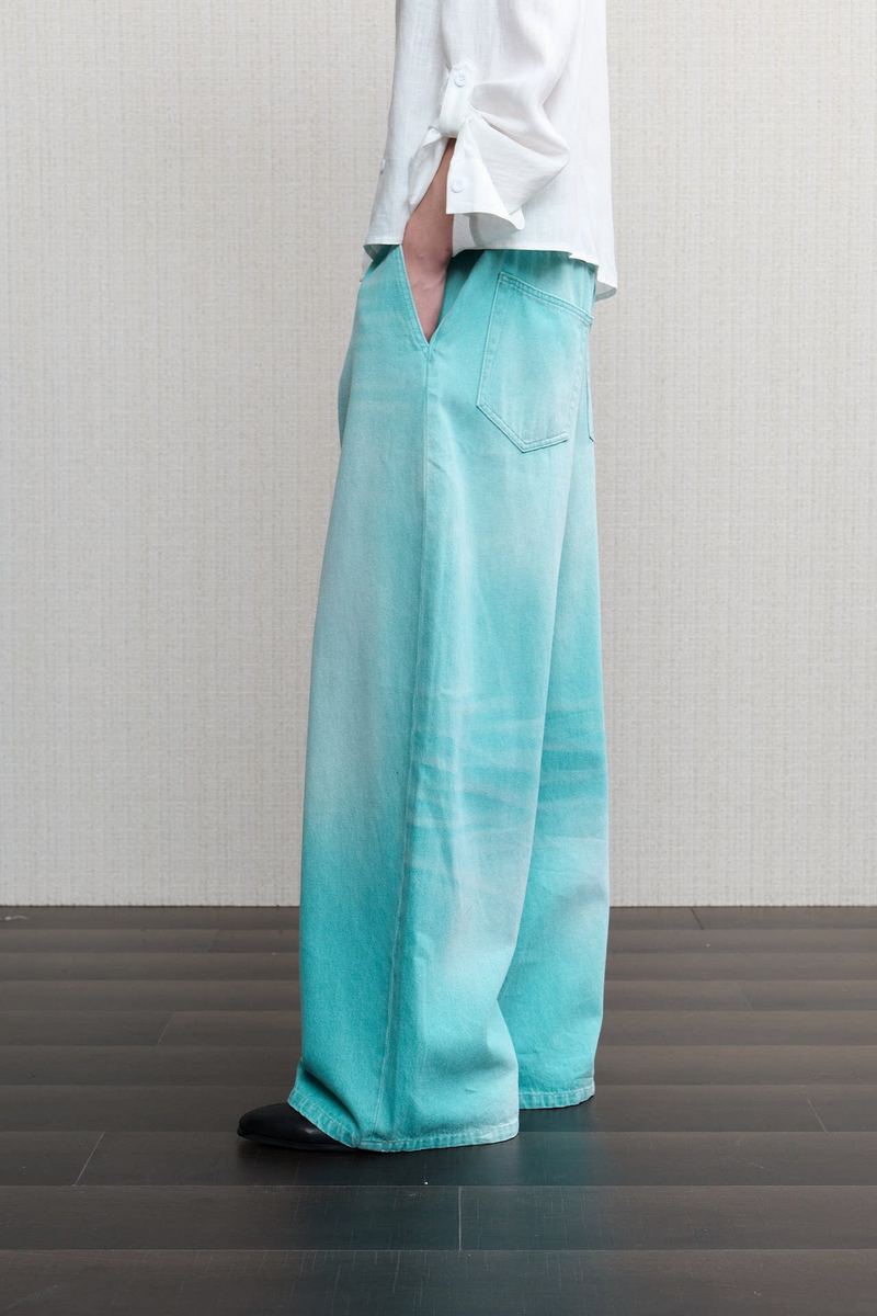 Washed Wide Leg Jeans