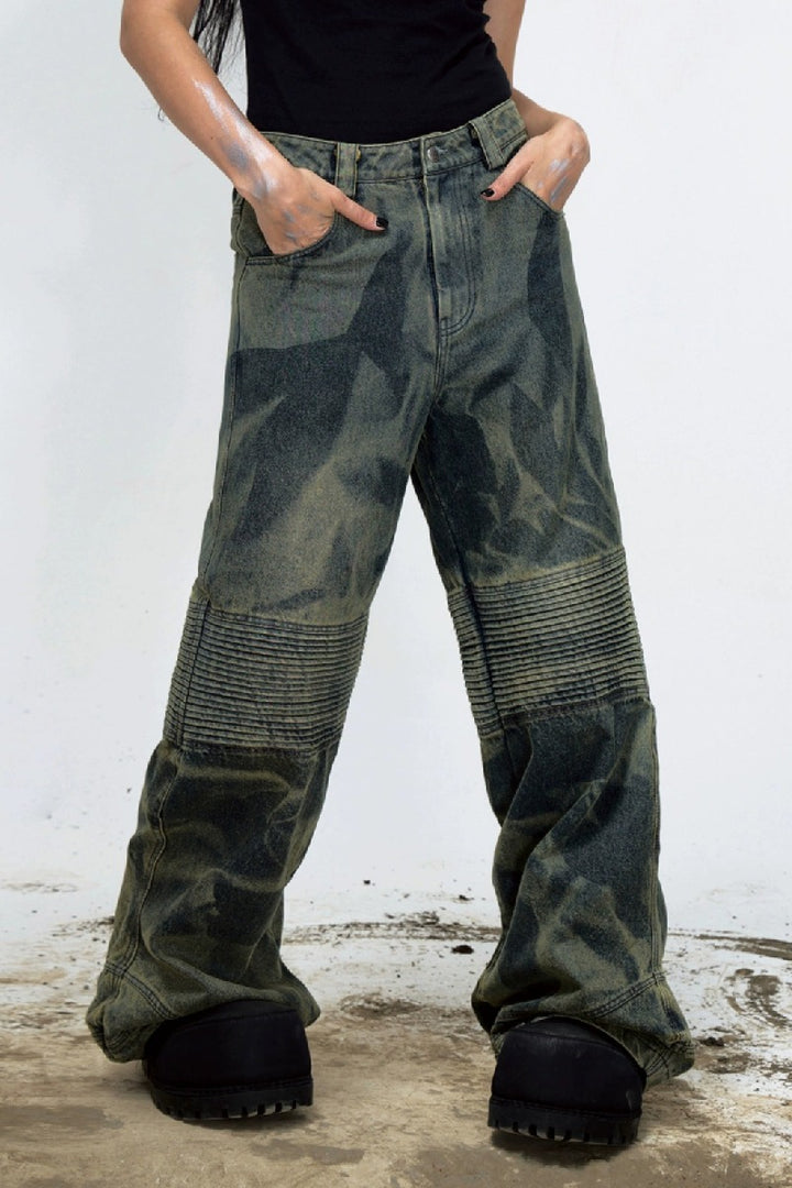 Camo Pleated Wide-Leg Cargo Pants