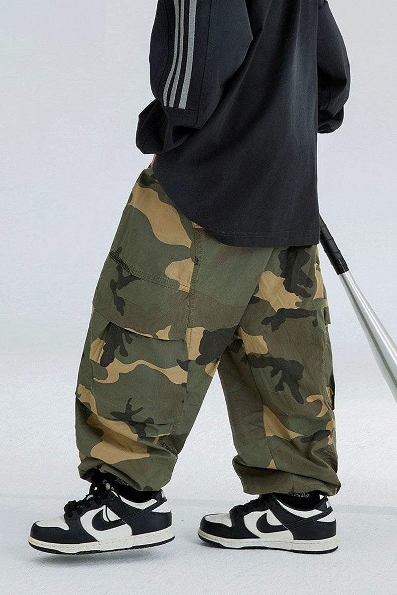 Loose Fit Camo Pants