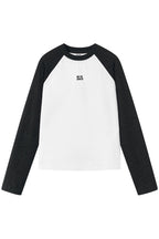 Short Logo Raglan T-Shirt