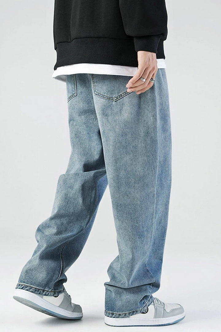 Minimalist Washed Straight Jeans