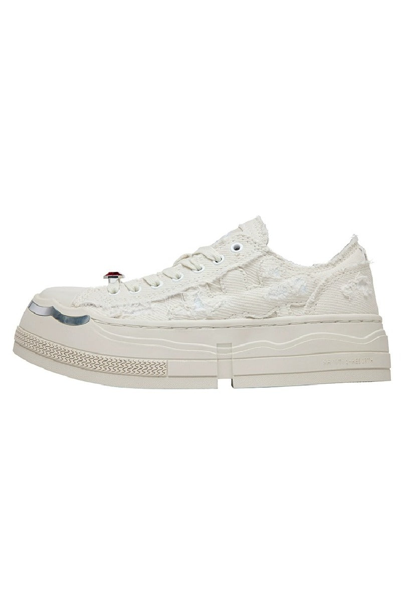 Milk Tea White Low-Top Canvas Sneakers