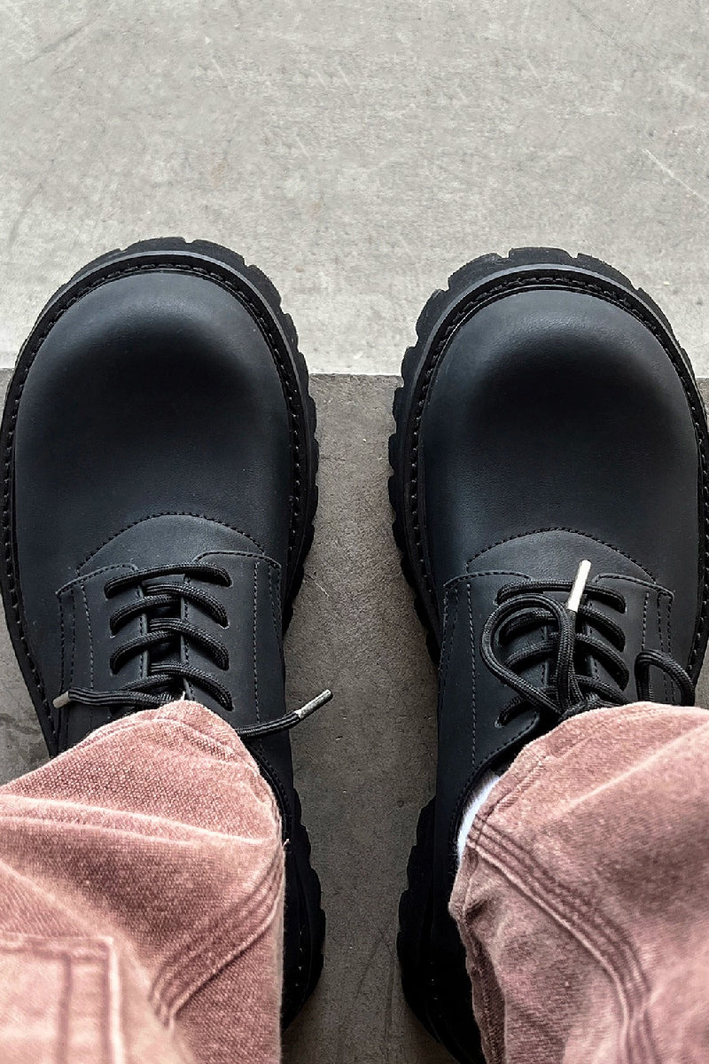 【COPPING ZONE】Contrast Laces Platform Derby Shoes 関送込 Carbon Black Derby Platform Shoes – Copping Zone