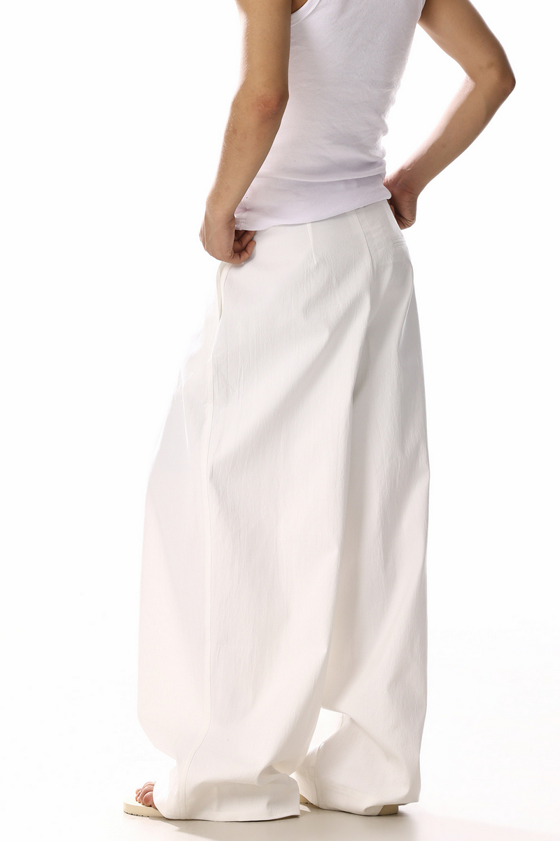 Pleated Barrel Leg Pants
