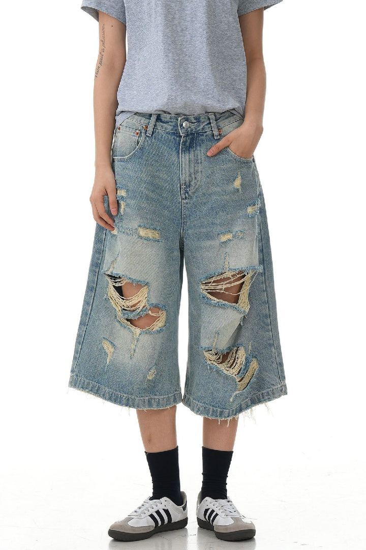 Ripped Washed Crop Jeans