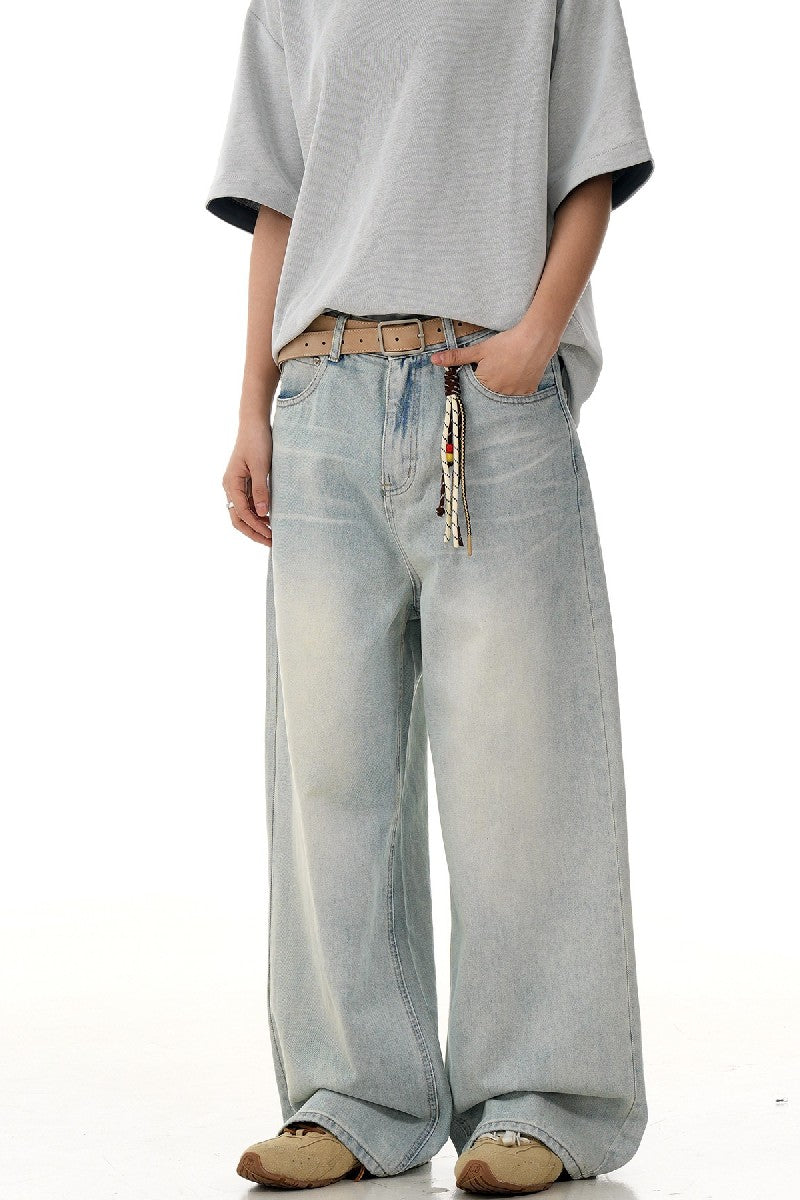 Washed Cleanfit Straight Jeans