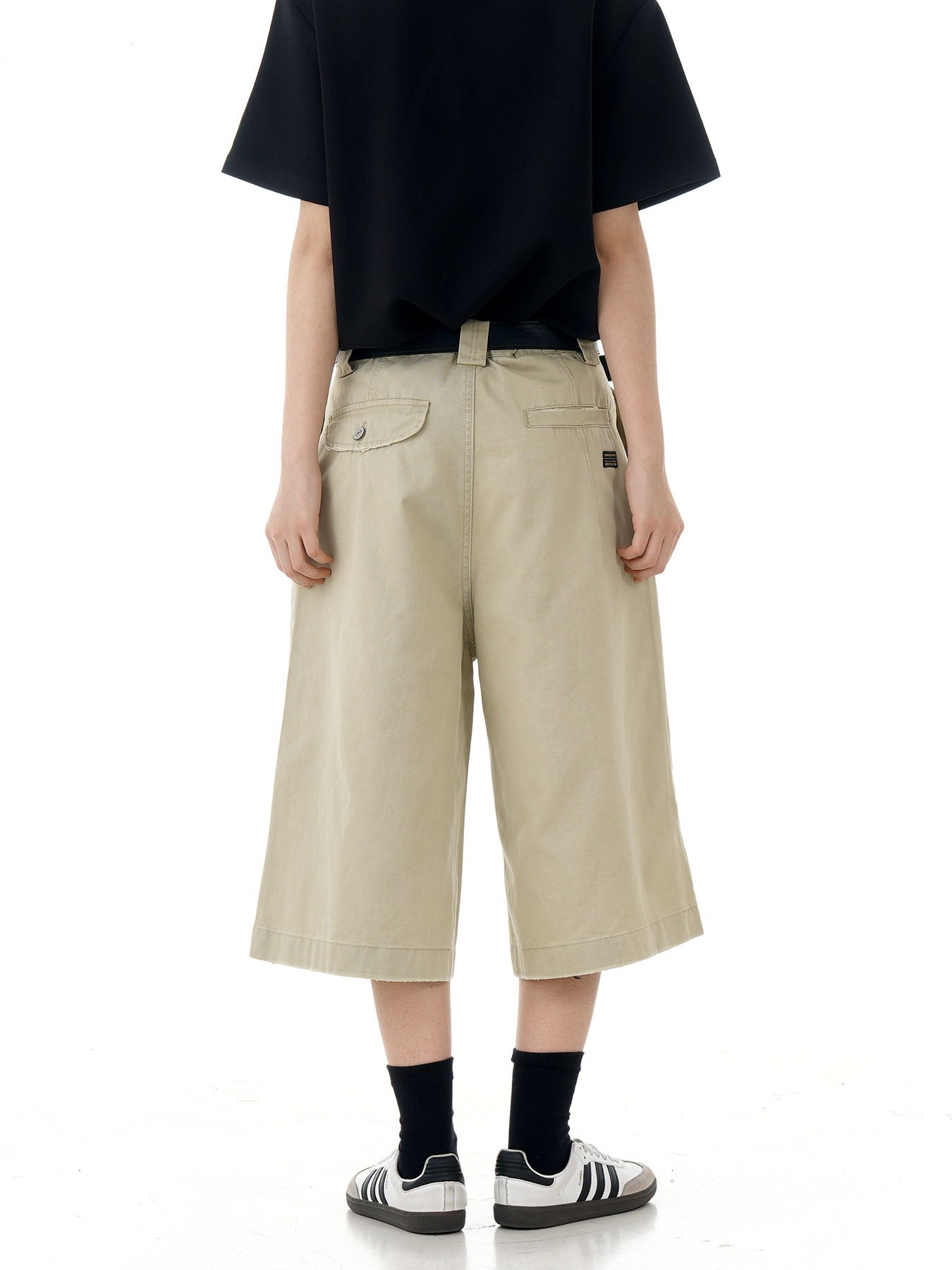 High Waist Cargo Knee Shorts