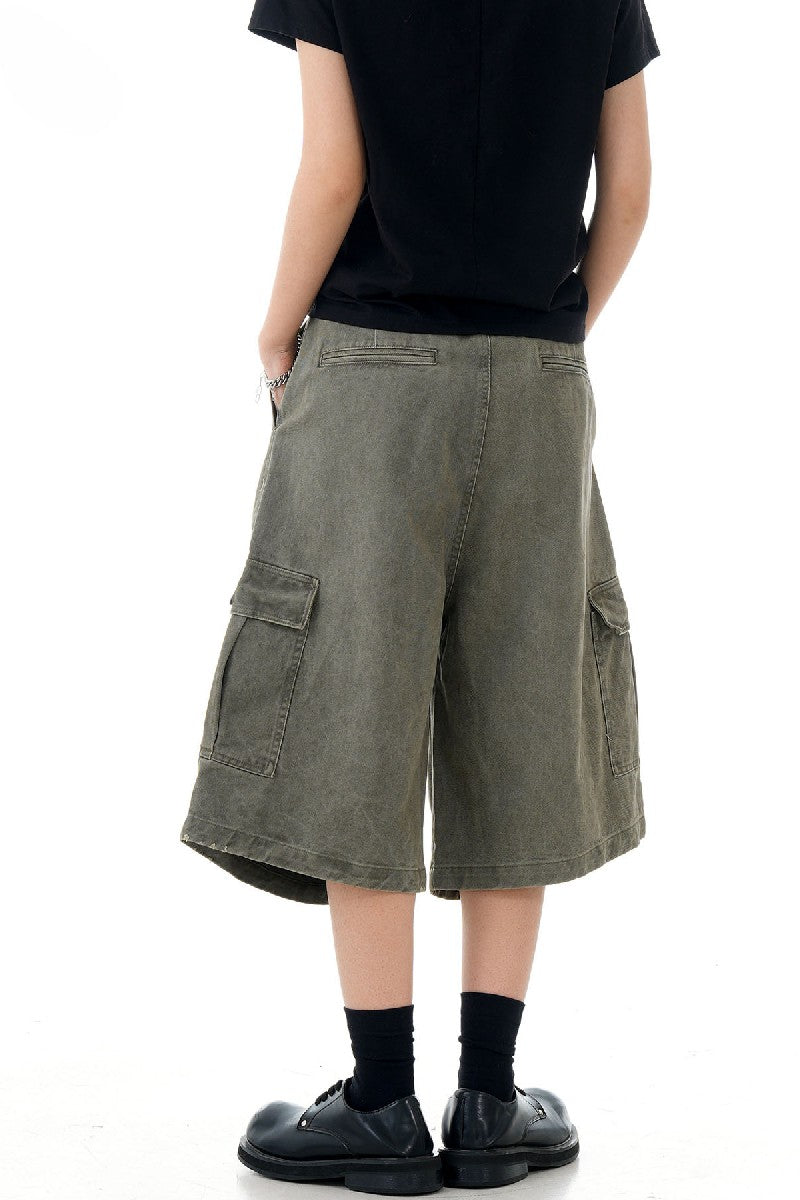 Multi Pocket Cargo Knee Shorts