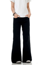 Minimal Flare Jeans – view 3