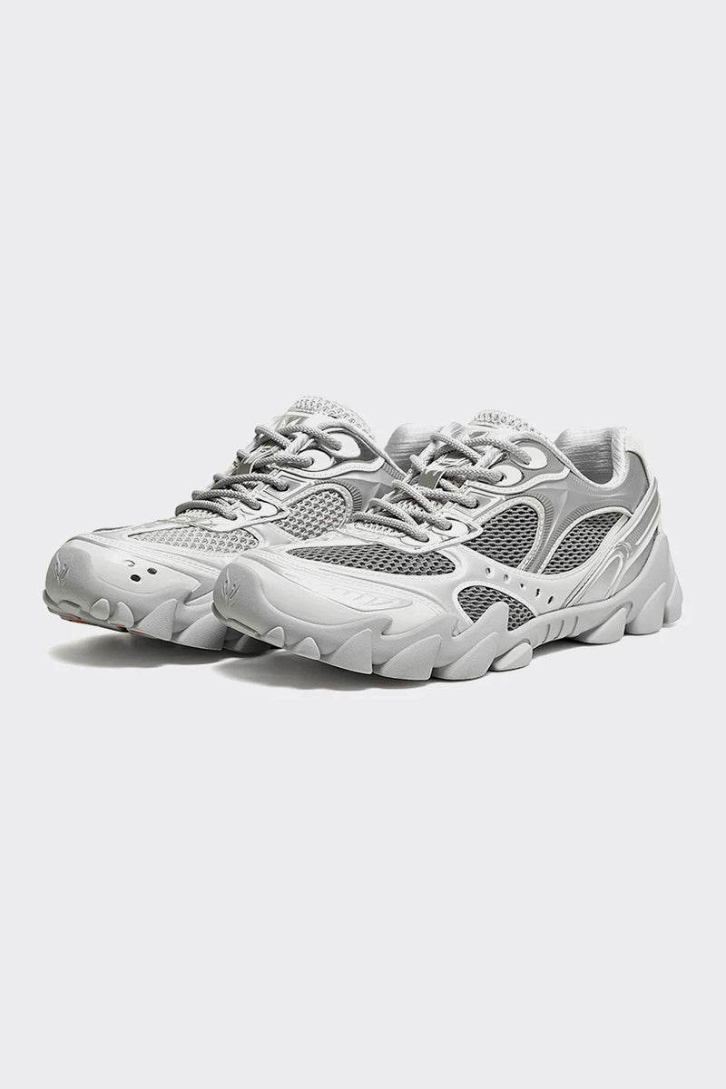 Barefoot Hiking Trail Shoes - diagonal pair