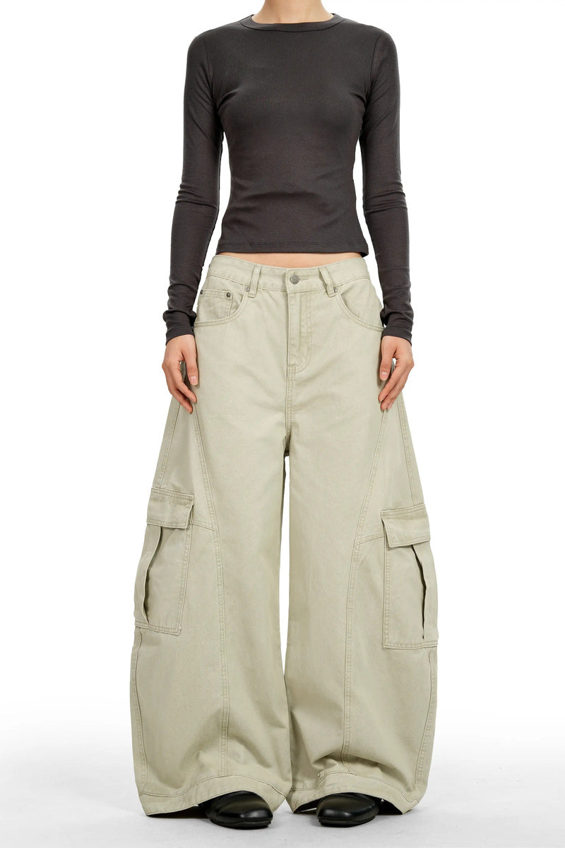Panelled Curved Cargo Pants - Apricot
