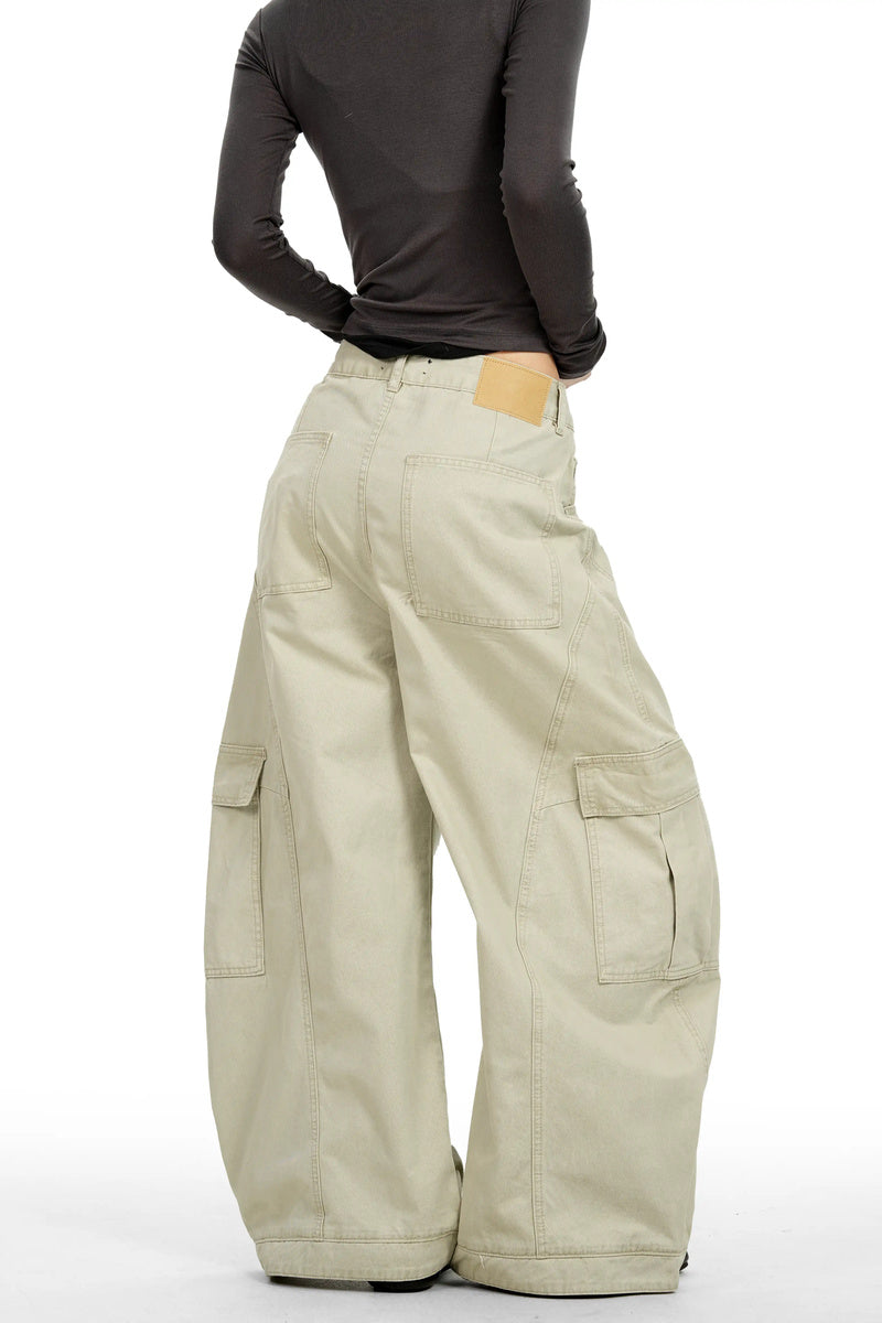 Panelled Curved Cargo Pants