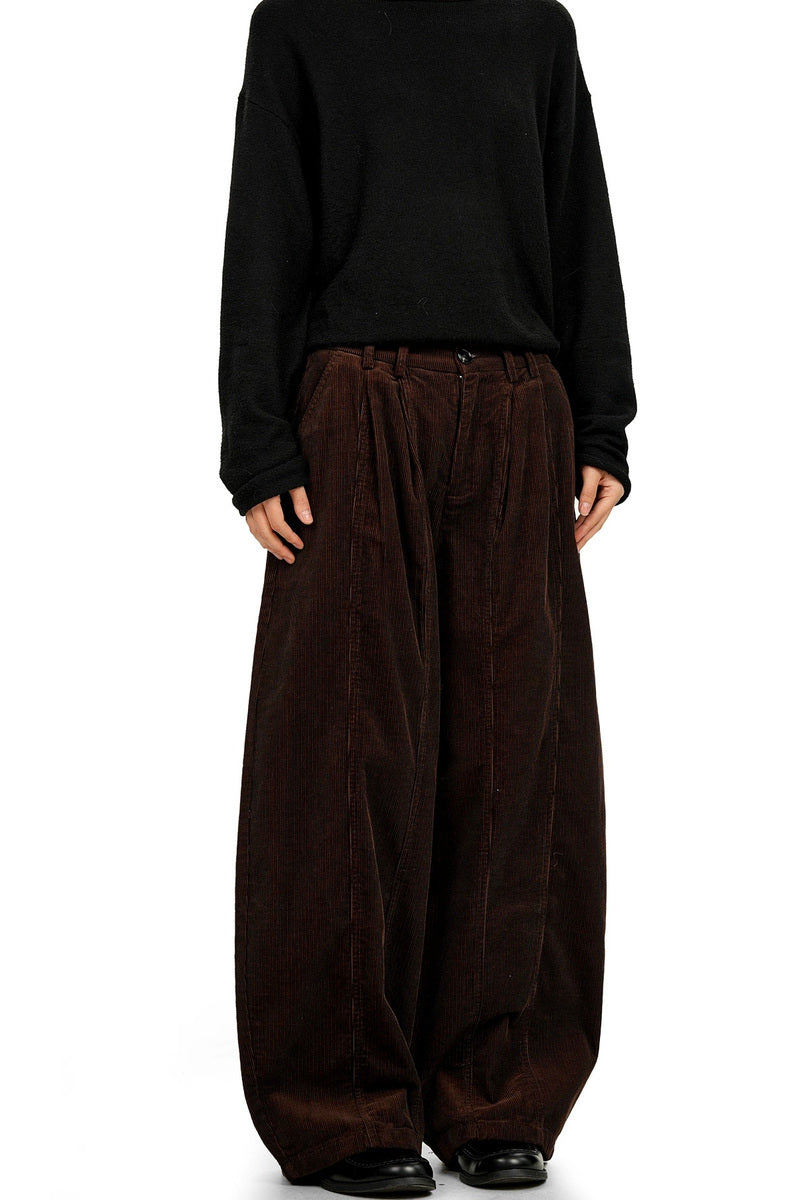 Pleated Corduroy Barrel Pants – view 3