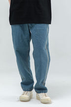 THINGY Loose Washed Jeans