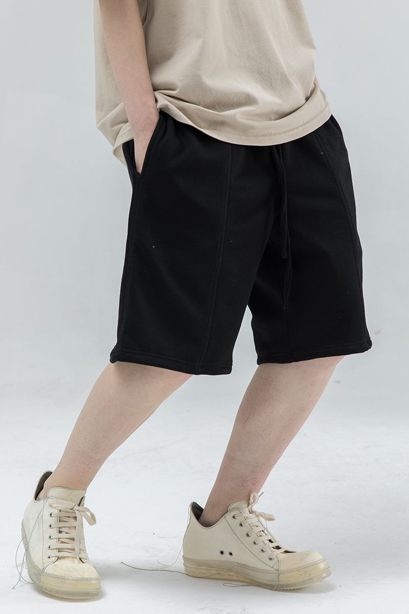 THINGY Loose Casual Shorts