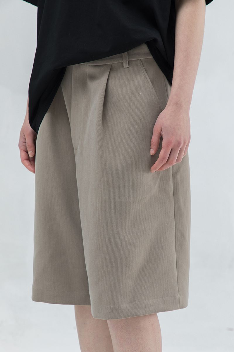 THINGY Straight Basic Shorts