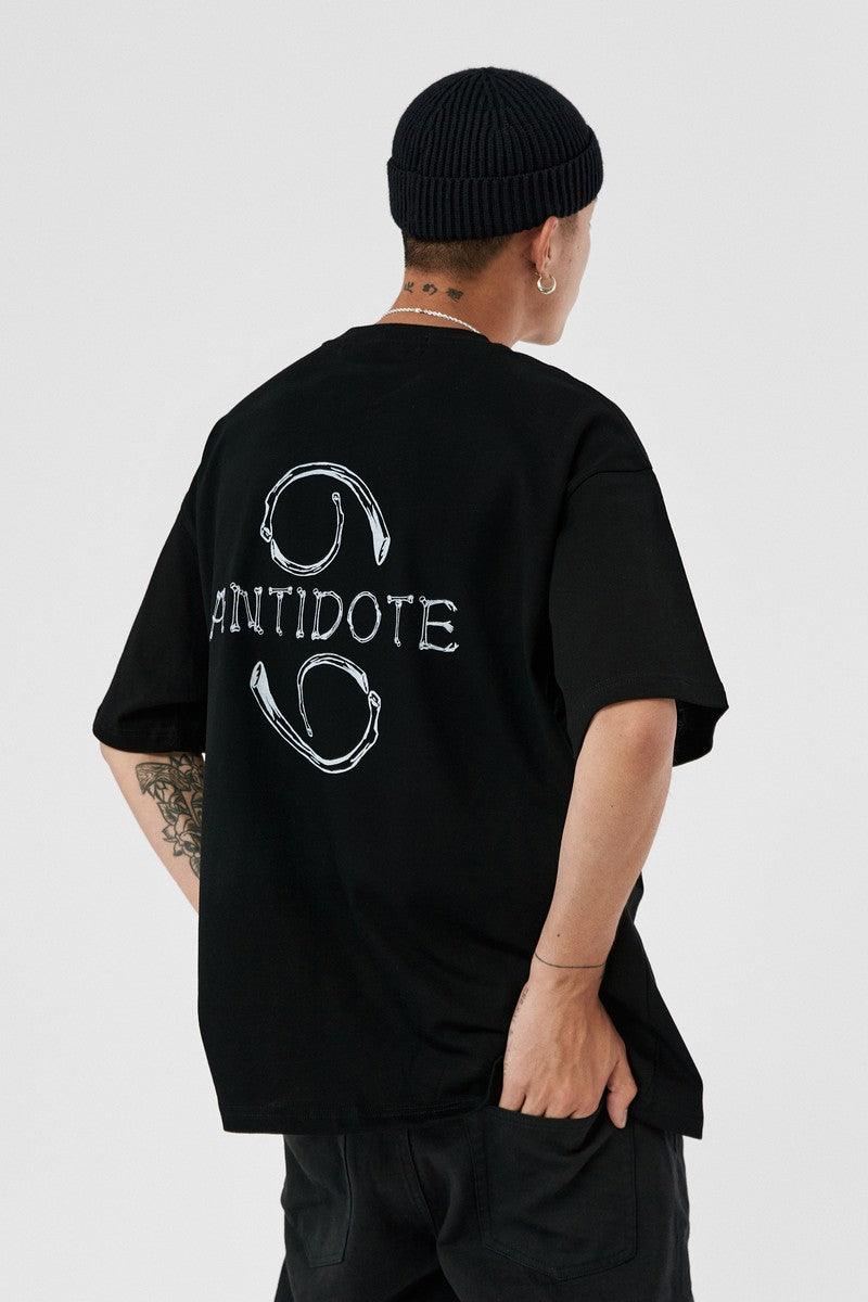 Antidote Skeleton Hands Print Tee