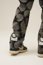 Empty Reference Embroidered Logo Dyed Jeans