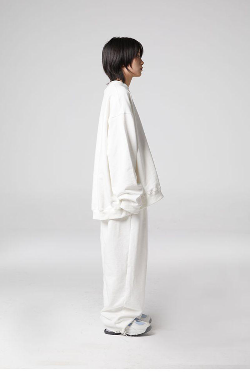 CZ White Loose Sweatpants