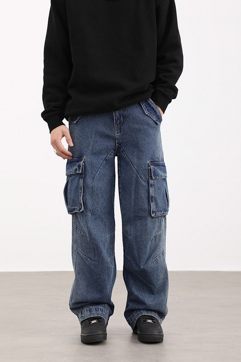 Oversized Multi-Pocket Jeans