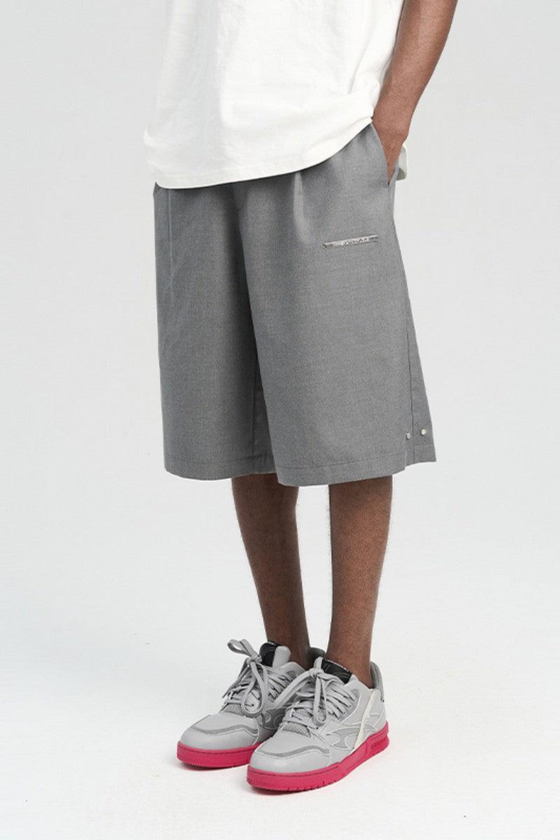 Cropped Pleated Suit Shorts