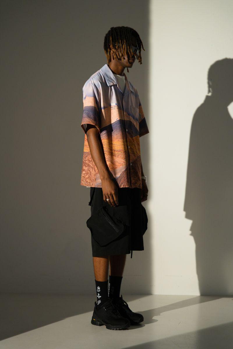 Empty Reference Zipper Pockets Shorts