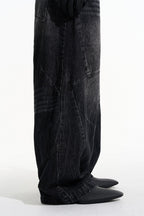 Oversized Washed Jeans